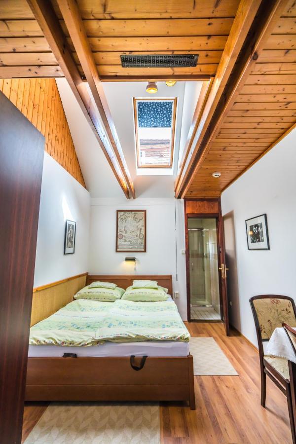 Szent Kristof Panzio Bed & Breakfast Estergon Dış mekan fotoğraf
