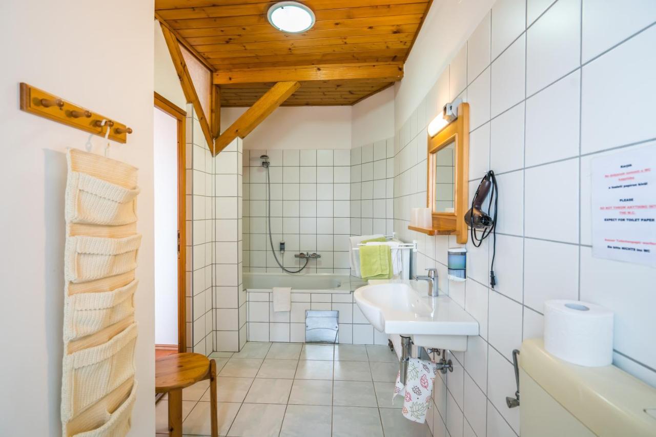 Szent Kristof Panzio Bed & Breakfast Estergon Dış mekan fotoğraf